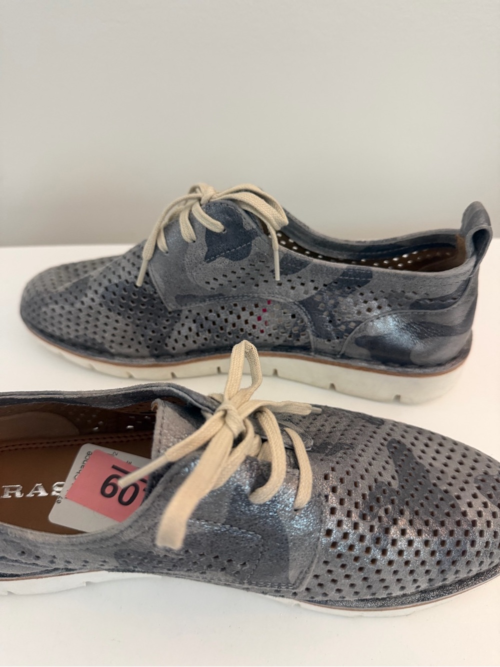 Trask Perforated Metallic Gray Leather Oxfords with Cream Laces - Picture 6 of 9